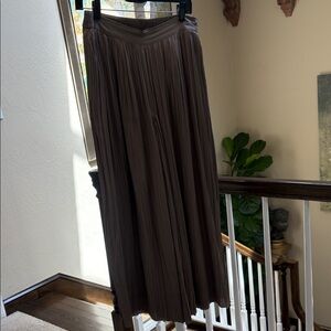 Pleated Maxi Pants in Taupe